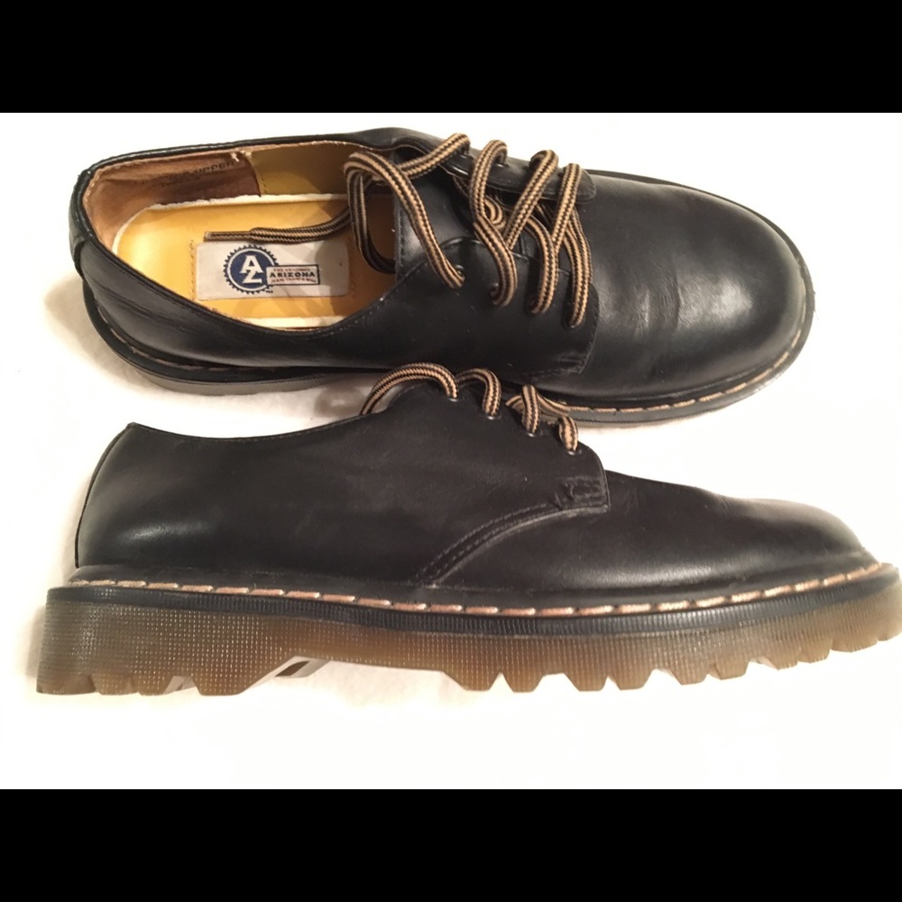 Dr. Marten like by Arizona size 8